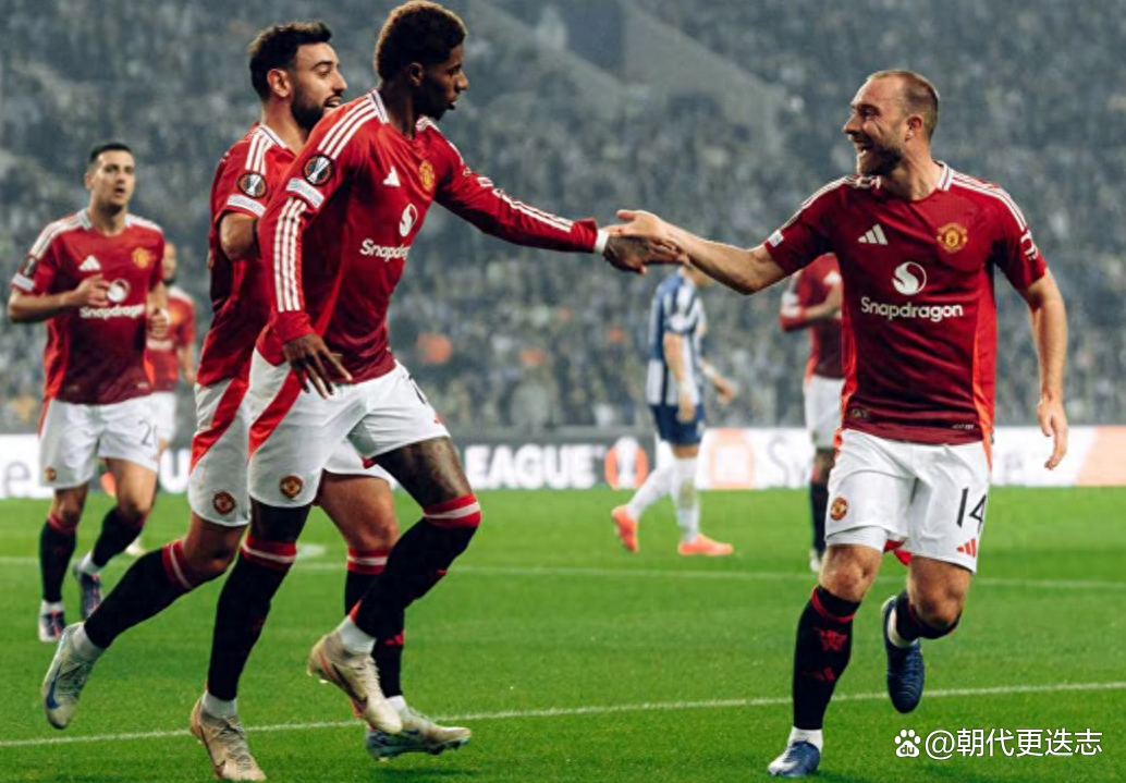 爱游戏-莱万多夫斯基关键节点惊险取胜，曼联带队取胜！的简单介绍