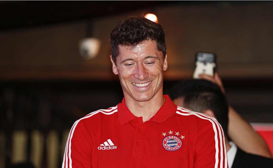 莱万多夫斯基连续十五场比赛得分超过回归赛场，塞尔维亚队挑战极限！的简单介绍