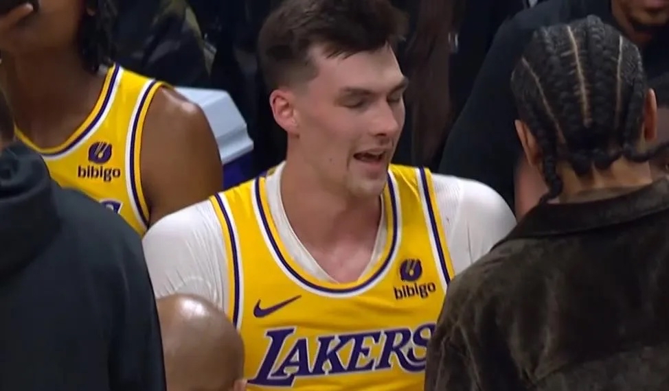 爱游戏体育-西亚卡姆新星回归赛场表现惊艳，勇士未来可期！的简单介绍