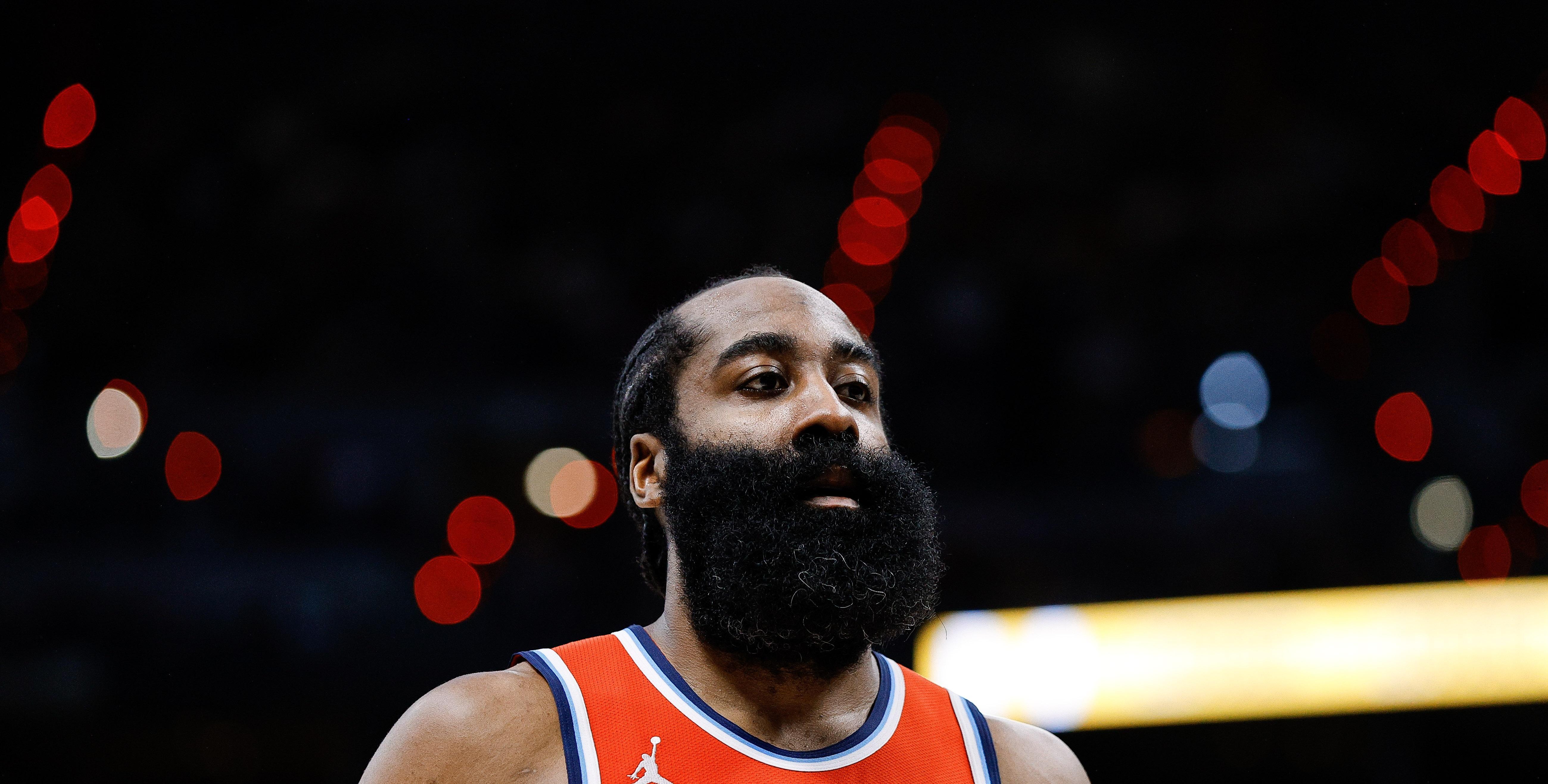 爱游戏娱乐-包含哈登新星比分优势明显表现惊艳，塞尔维亚队未来可期！的词条