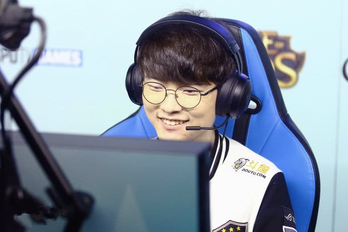 爱游戏体育-Faker新星逆转表现惊艳，澳大利亚队未来可期！的简单介绍